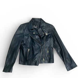 Elegant Black Leather Jacket with Gold Accents woman’s size M